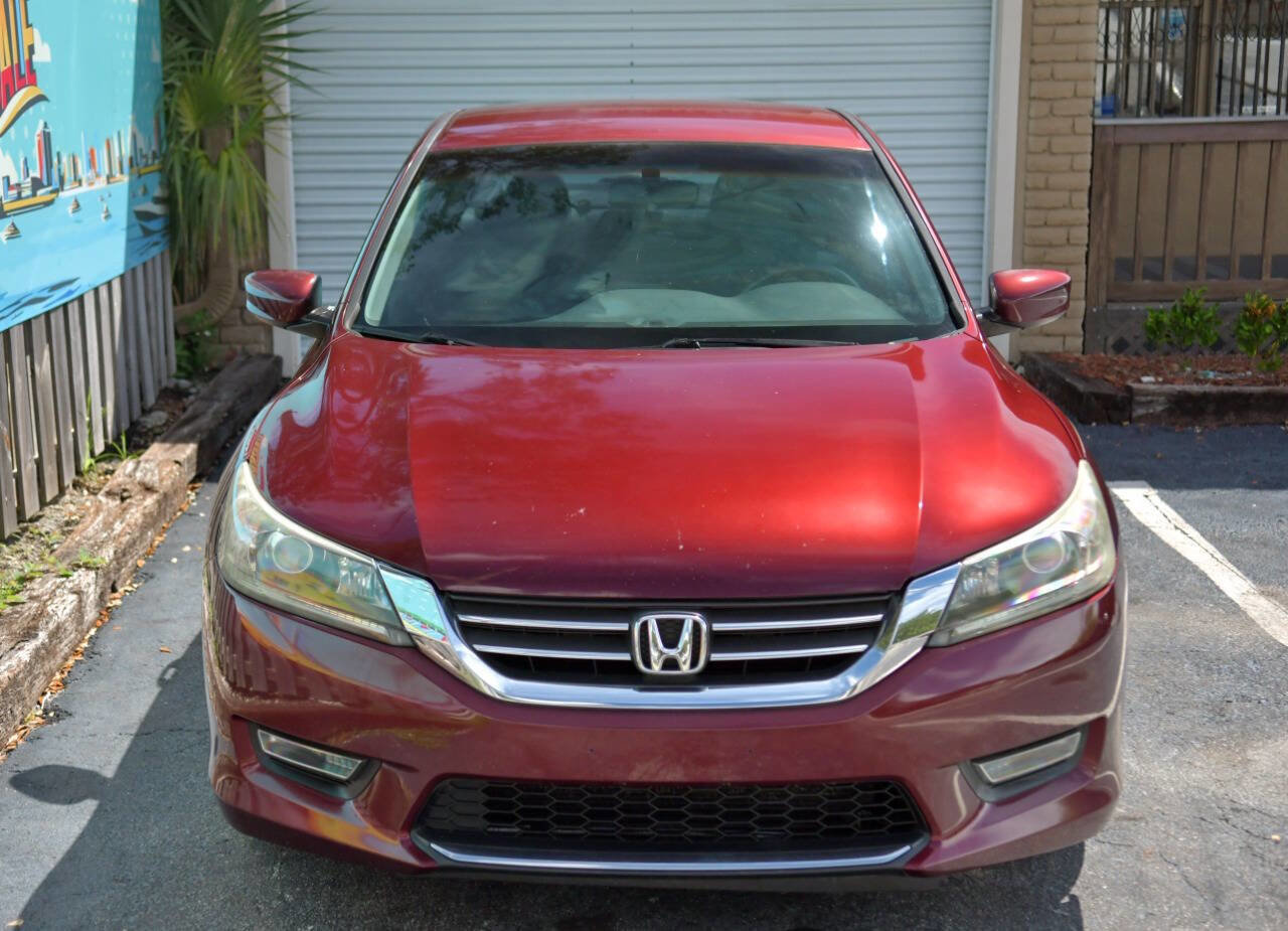 Used 2013 Honda Accord Sport image 3