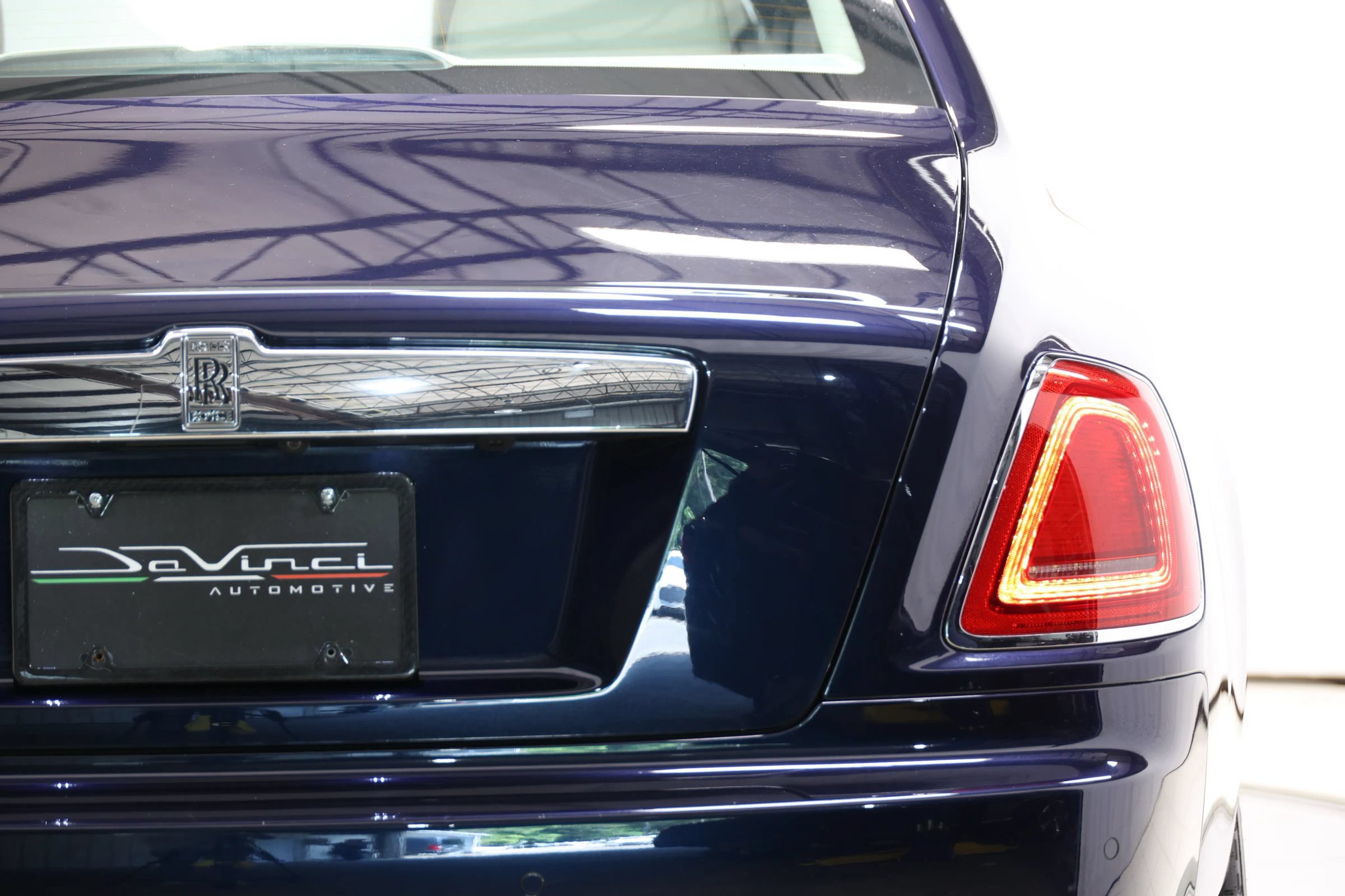 Used 2015 Rolls-Royce Ghost RWD image 70