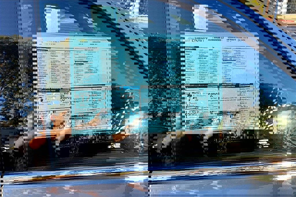 New 2026 Chevrolet Suburban LT w/ Comfort Package image 13