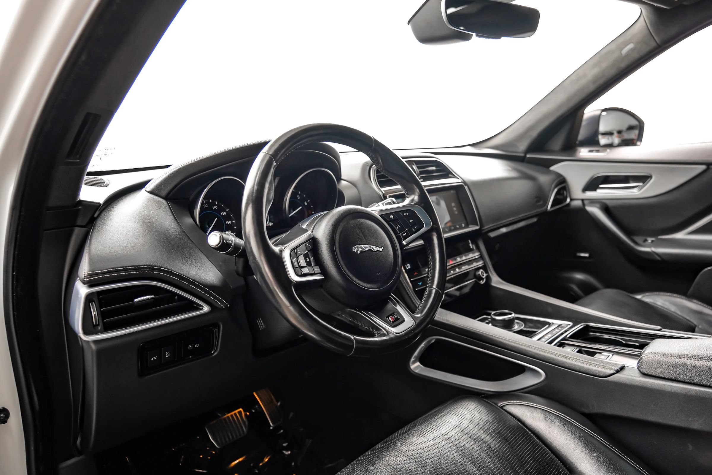 Used 2020 Jaguar F-PACE S AWD/4WD image 12