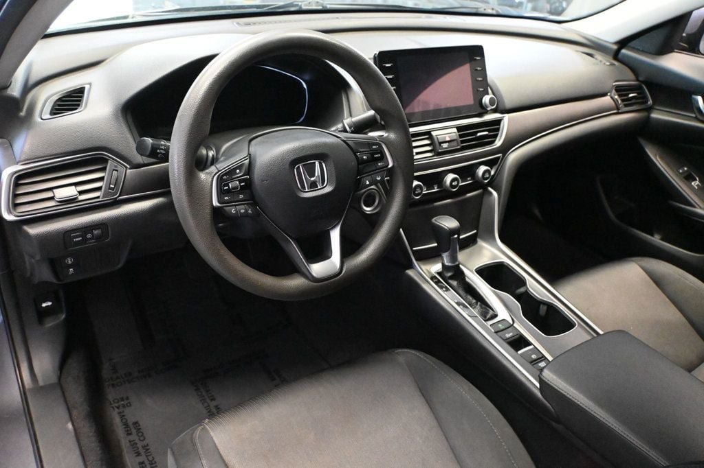 Used 2022 Honda Accord LX image 9