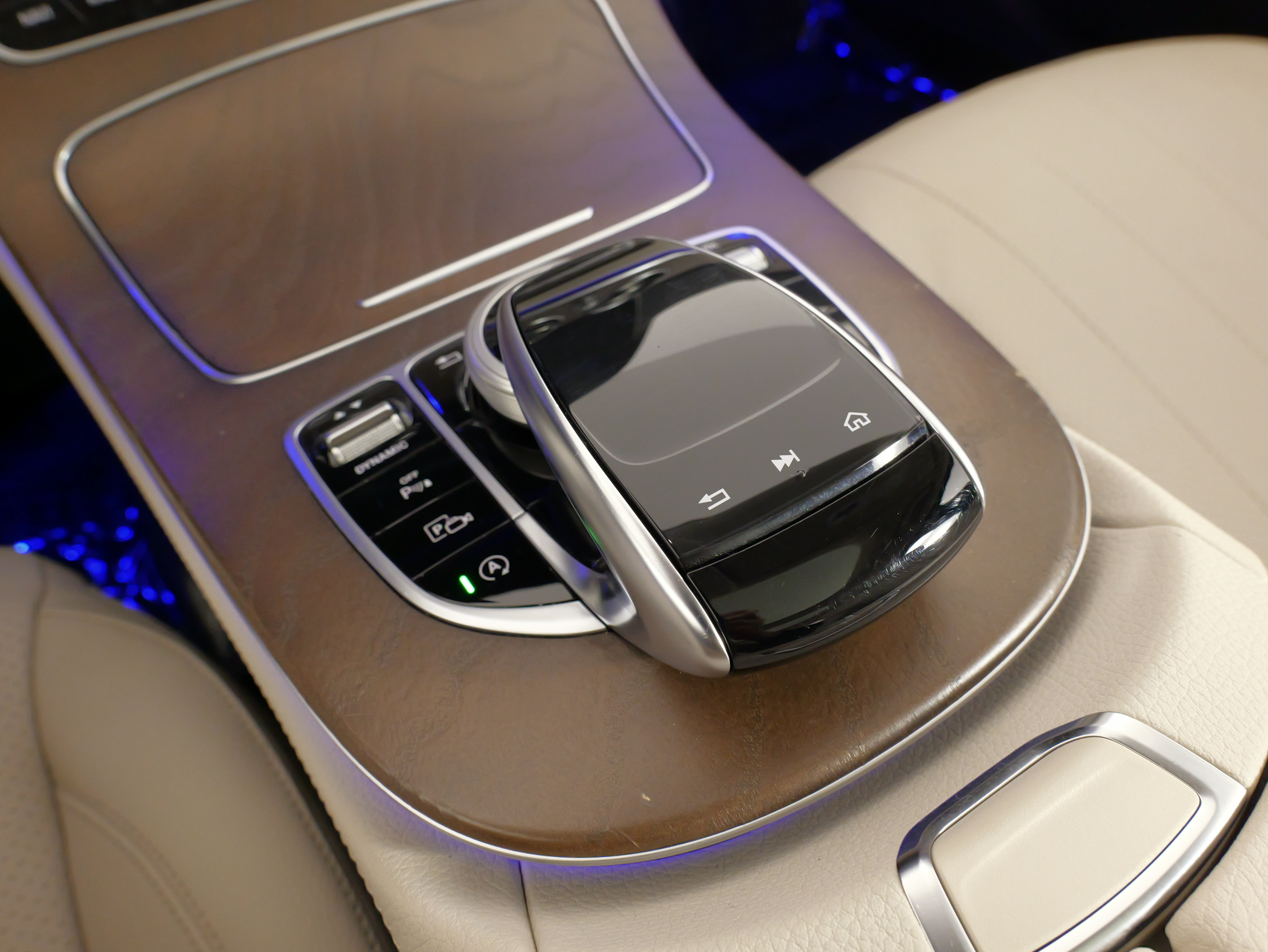 Used 2020 Mercedes-Benz E 450 4MATIC Sedan image 55
