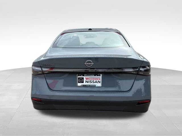 New 2027 Nissan Sentra SV w/ Floor Mat Package FWD image 6