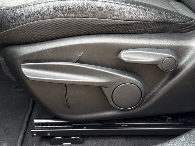 Used 2025 Jeep Compass Latitude AWD/4WD image 27