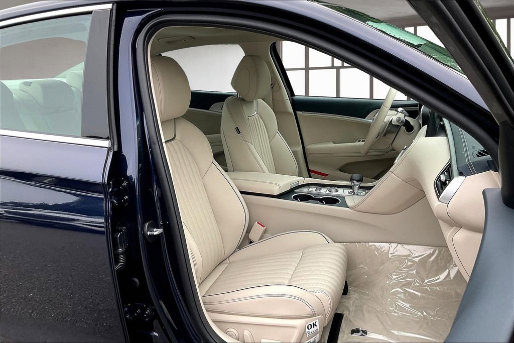 New 2026 Genesis G70 2.5T Prestige image 11