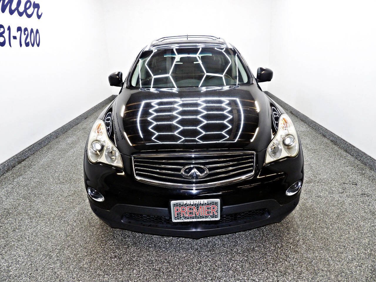 Used 2010 INFINITI EX35 Journey AWD/4WD image 2