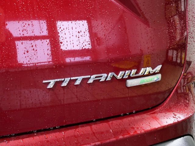 Certified 2019 Ford Edge Titanium FWD image 8
