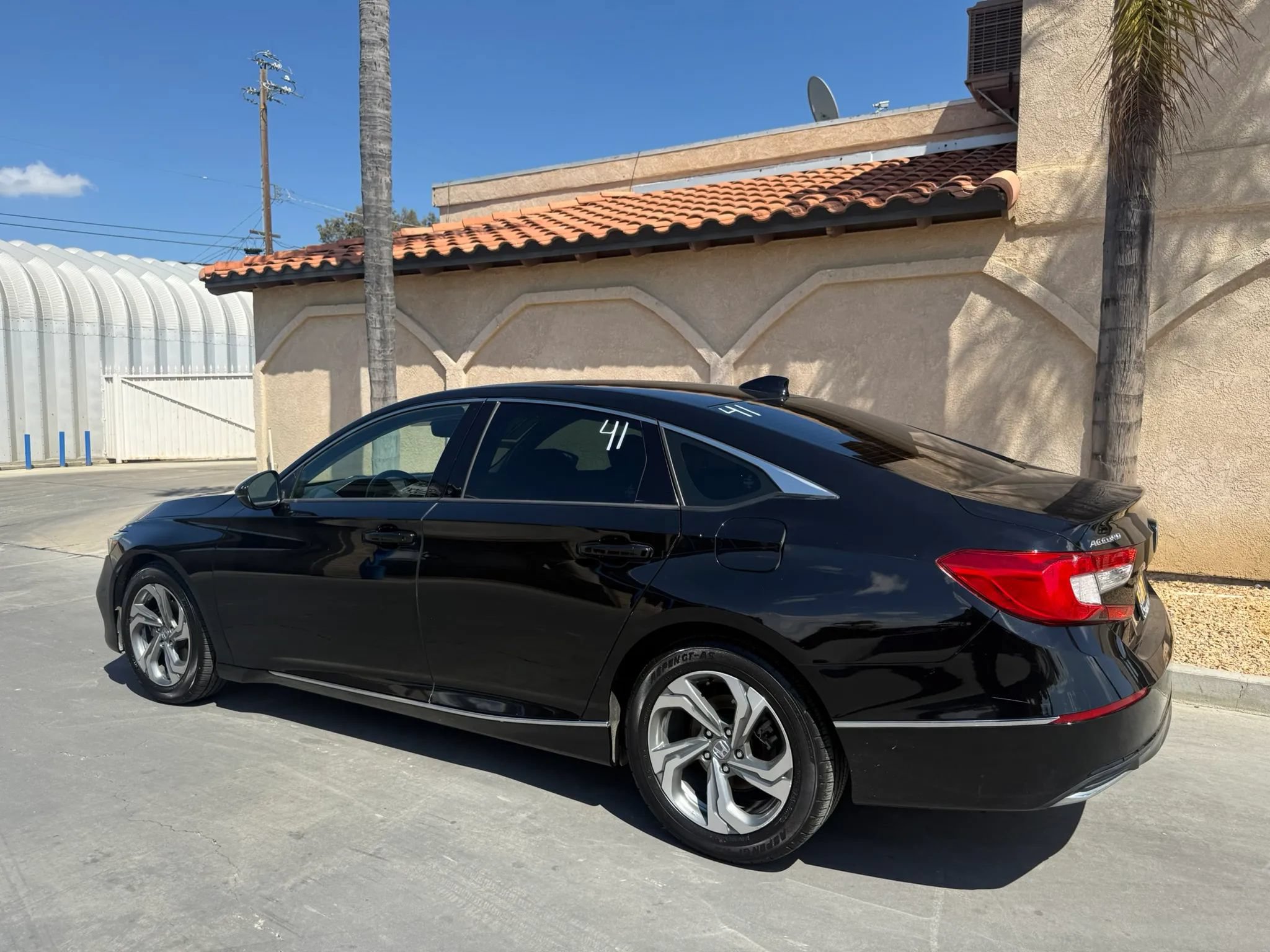 Used 2018 Honda Accord EX-L image 6