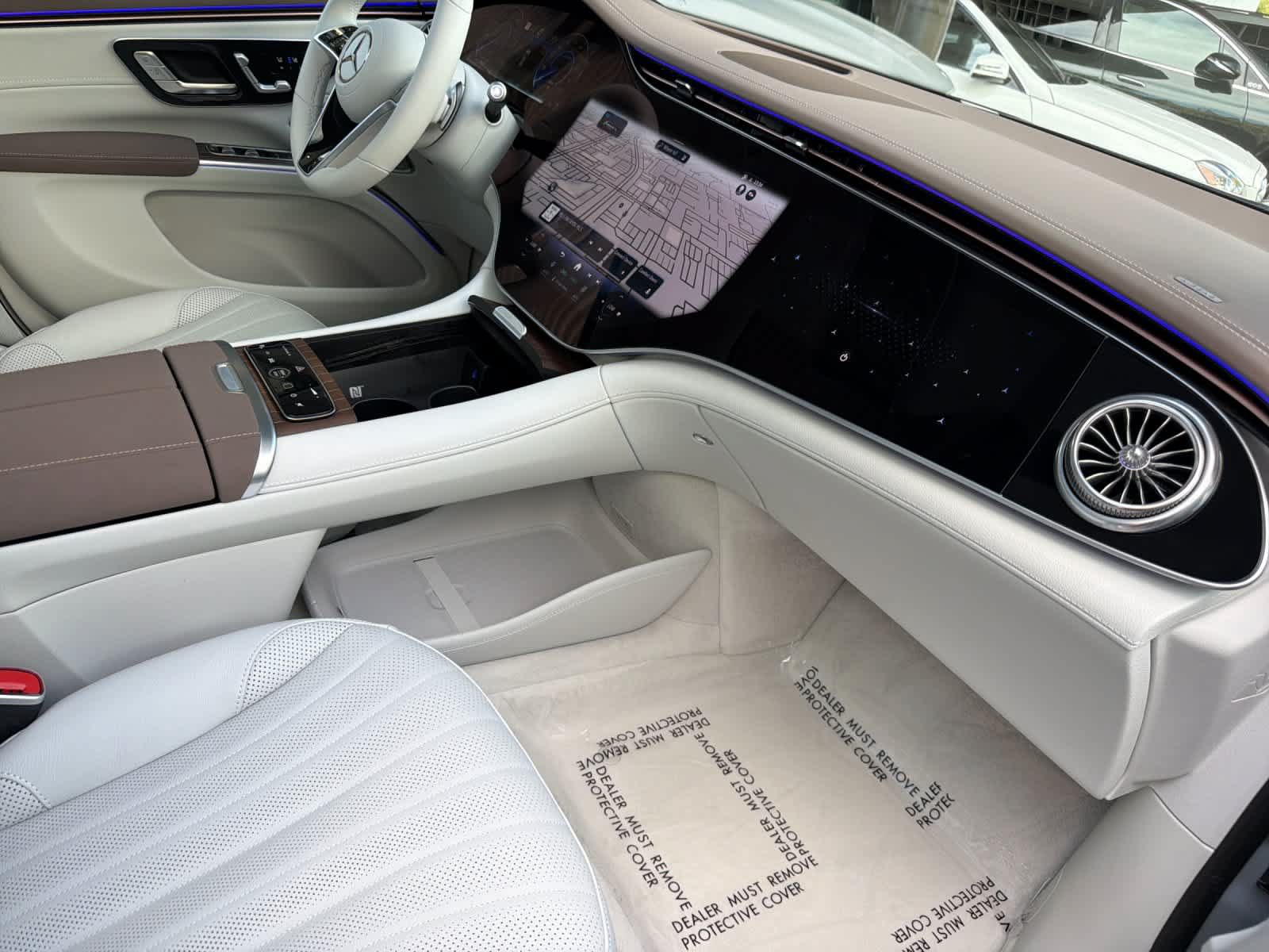 New 2027 Mercedes-Benz EQS 400 4MATIC SUV image 16