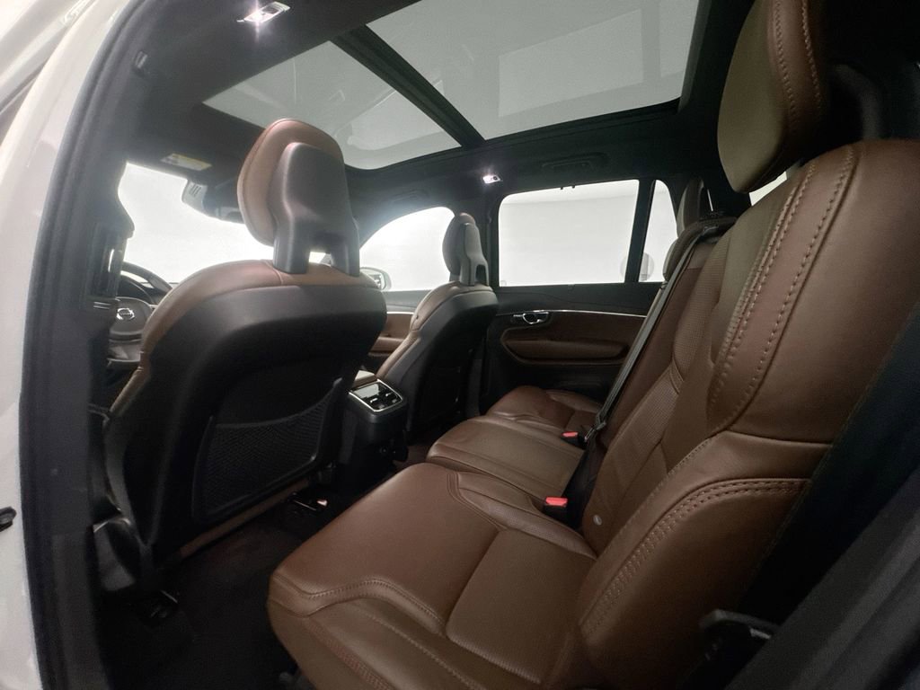 Used 2021 Volvo XC90 T6 Inscription w/ Protection Package Premier image 23