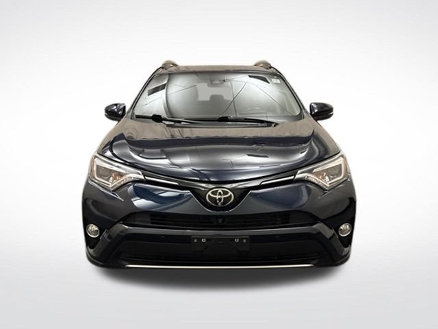 Used 2018 Toyota RAV4 Limited w/ Advanced Technology Package AWD/4WD image 2