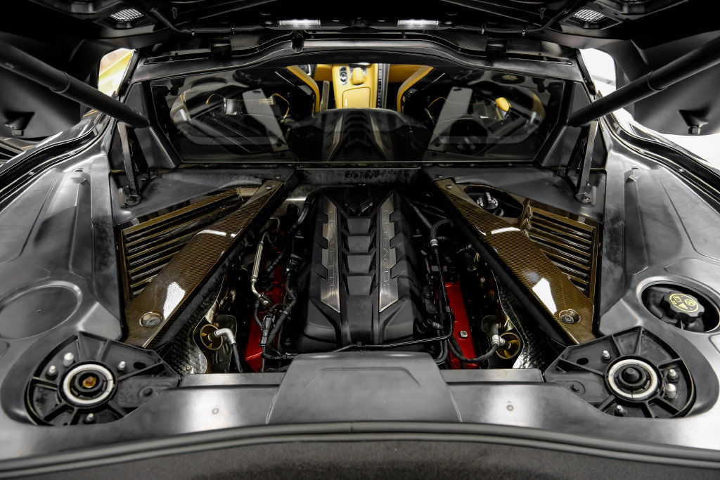 Used 2021 Chevrolet Corvette Stingray Premium Cpe w/ Engine Appearance Package RWD image 60
