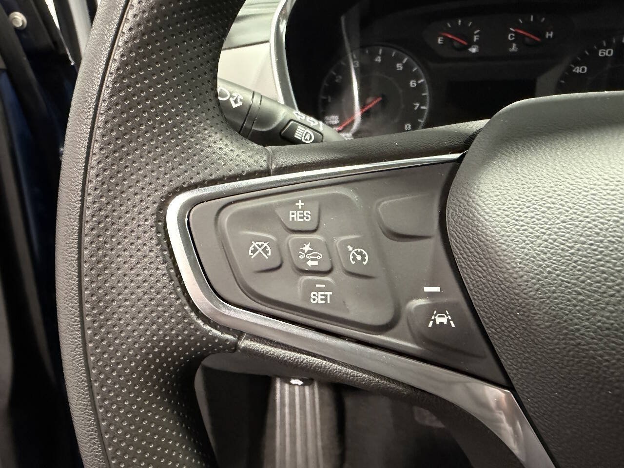 Used 2024 Chevrolet Equinox LS w/ Sport Edition AWD/4WD image 27