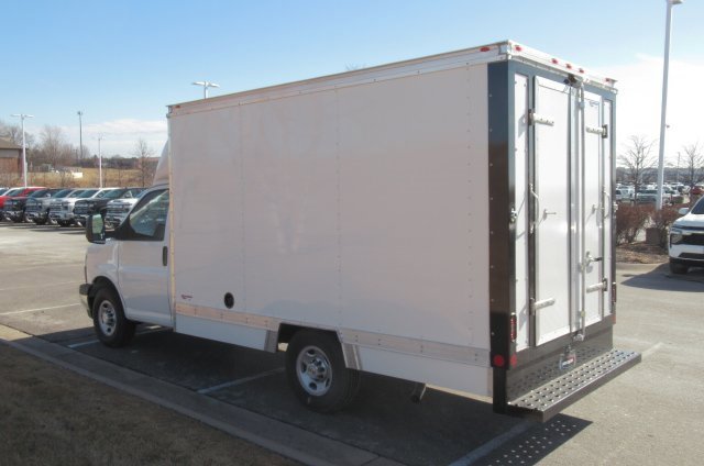 New 2024 Chevrolet Express 3500 w/ Power Convenience Package image 5