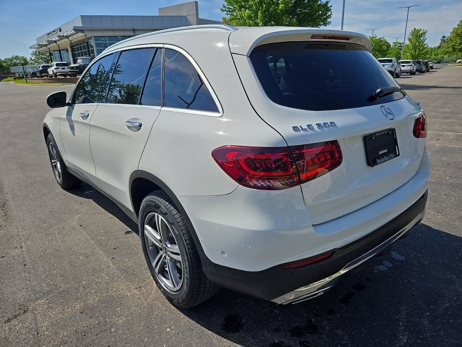 Certified 2022 Mercedes-Benz GLC 300 4MATIC image 3