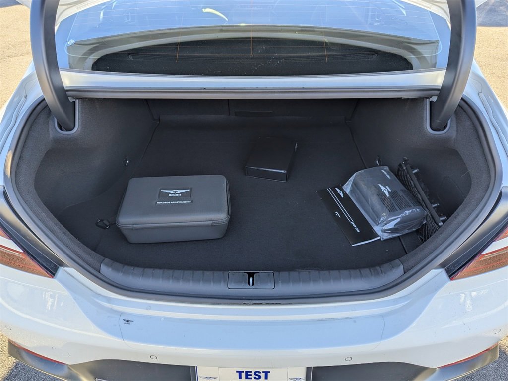 Used 2026 Genesis G70 2.5T Prestige image 16