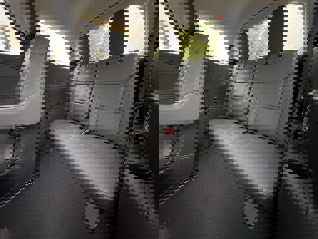 New 2026 Ford Explorer Active w/ Active Comfort Package image 61