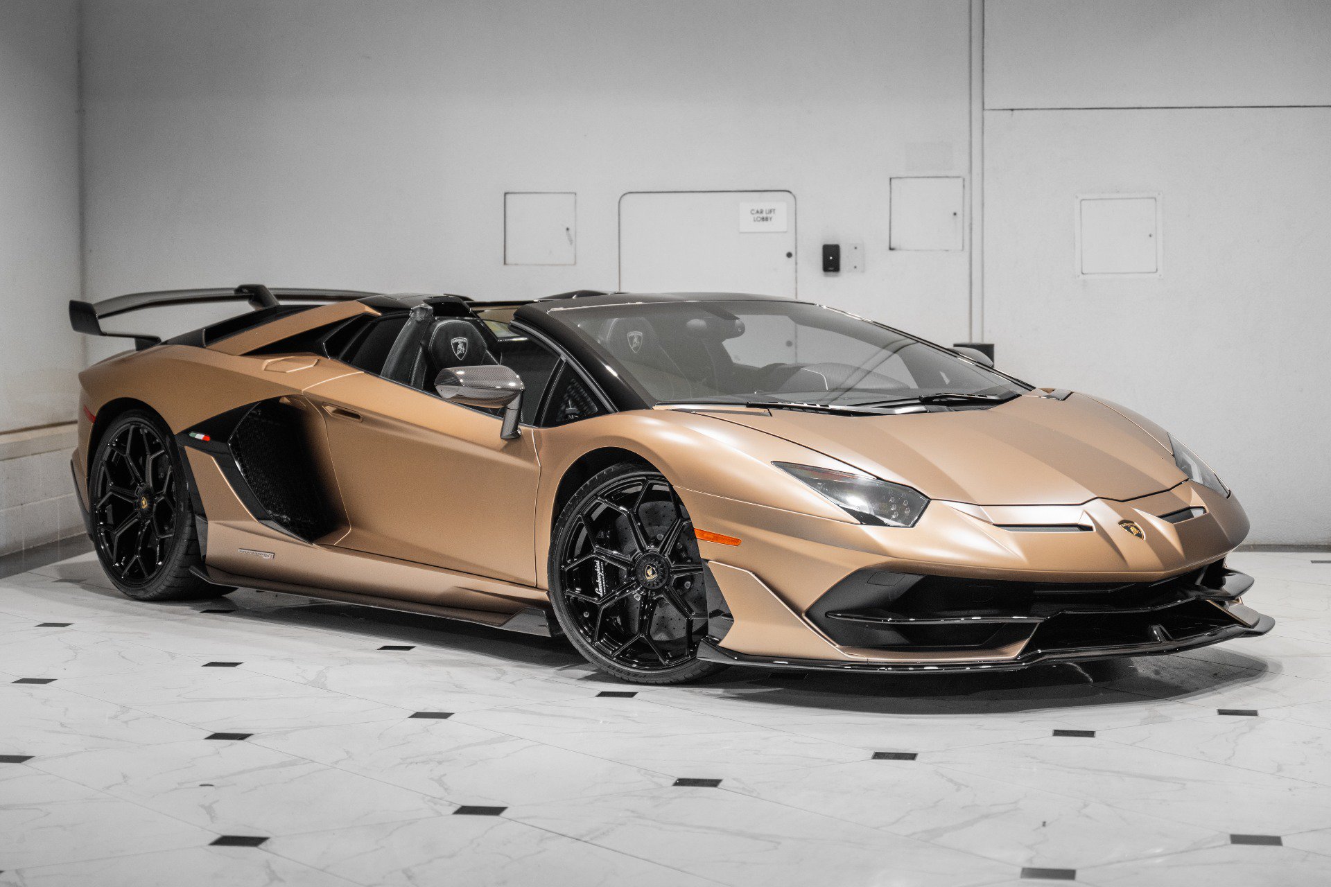 Used 2021 Lamborghini Aventador SVJ