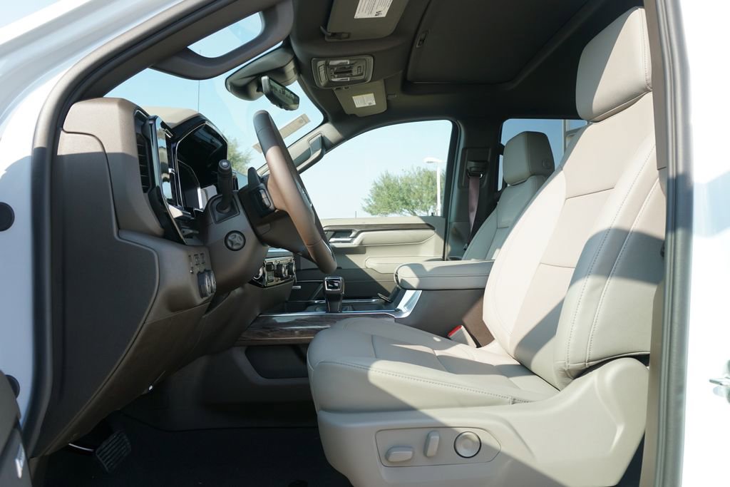 New 2026 Chevrolet Silverado 1500 LTZ w/ LTZ Premium Package image 19