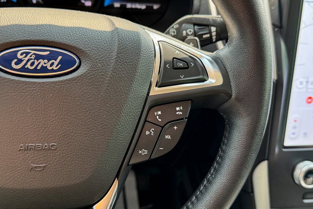 Certified 2022 Ford Edge SEL w/ Sport Appearance Package image 30