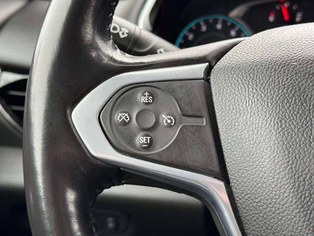 Used 2021 Chevrolet Traverse LT AWD/4WD image 21