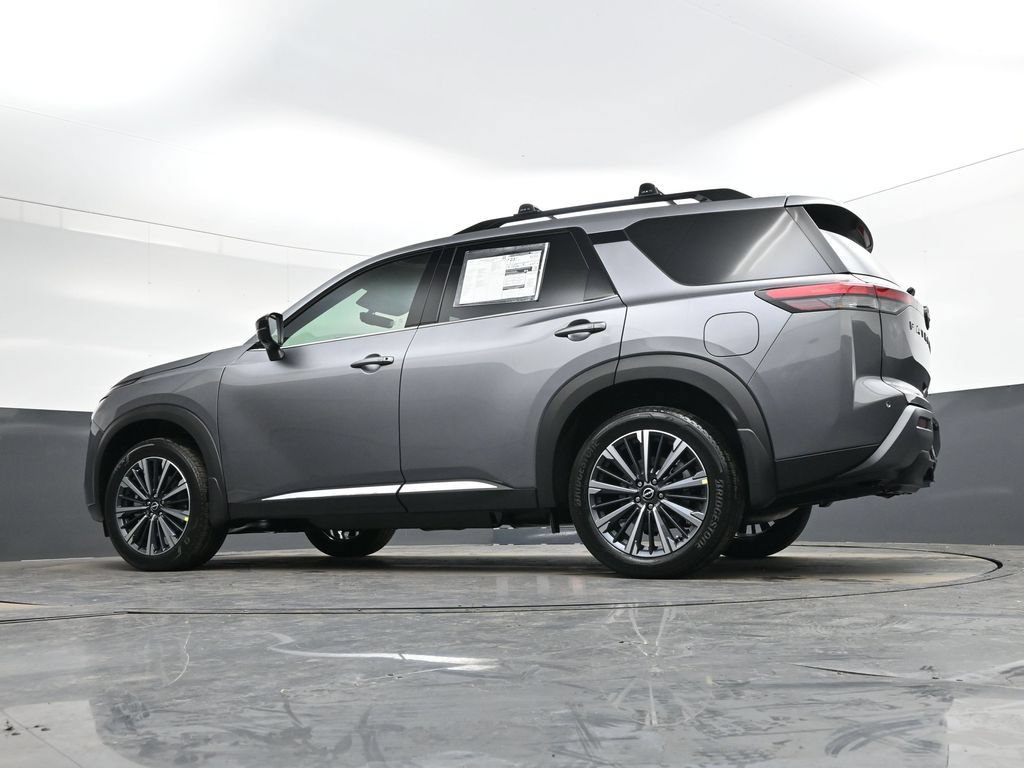 New 2026 Nissan Pathfinder Platinum FWD image 41