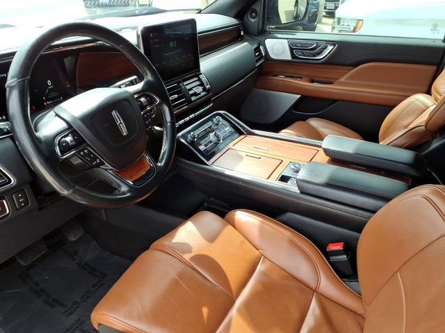 Used 2019 Lincoln Navigator L Reserve AWD/4WD image 19