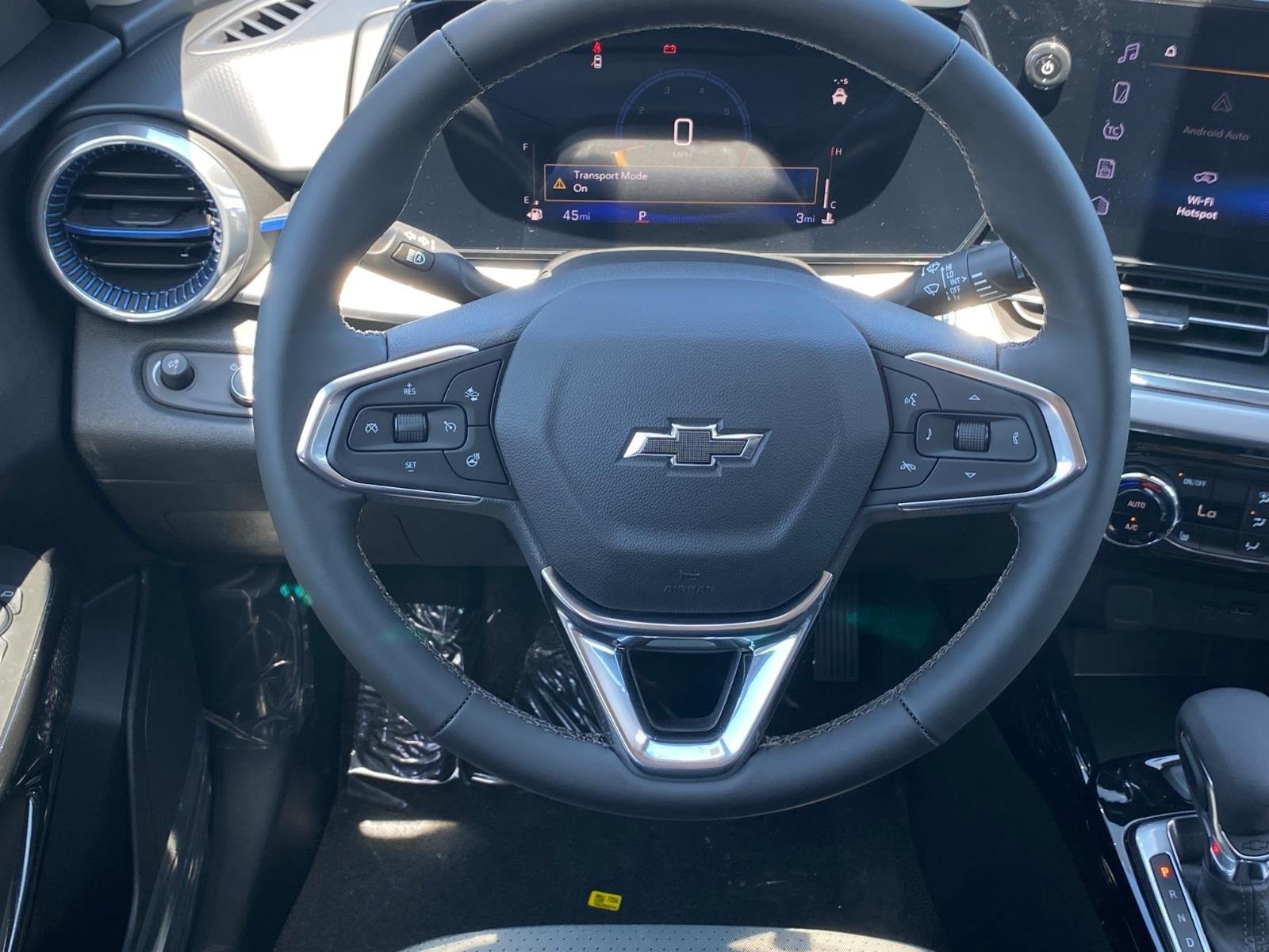 New 2026 Chevrolet Trax LT w/ Driver Confidence Package FWD image 8