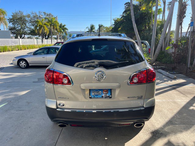 Used 2011 Buick Enclave CXL image 7