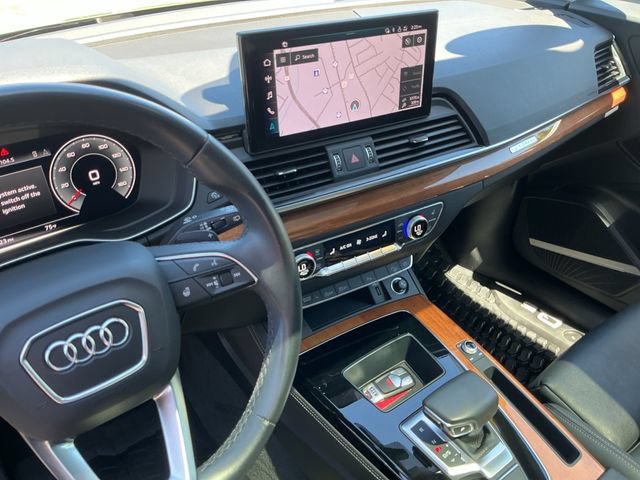 Used 2022 Audi Q5 2.0T Premium Plus AWD/4WD image 23