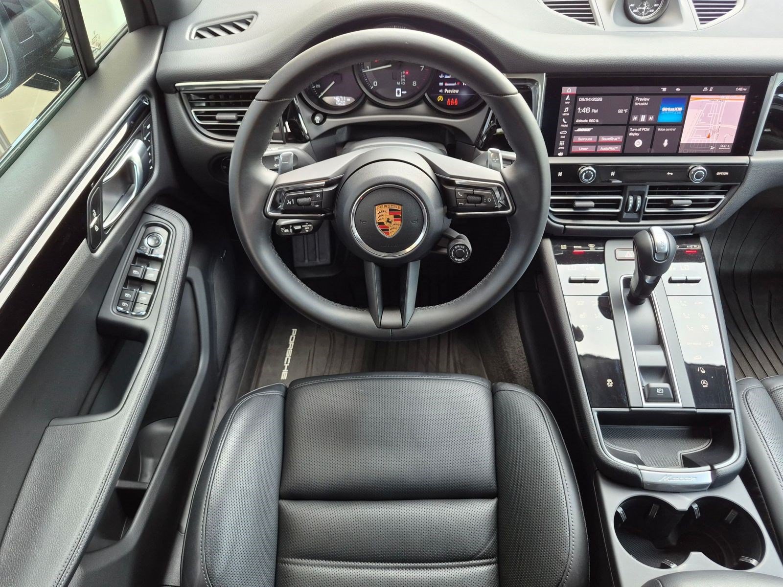 Certified 2026 Porsche Macan AWD/4WD image 13