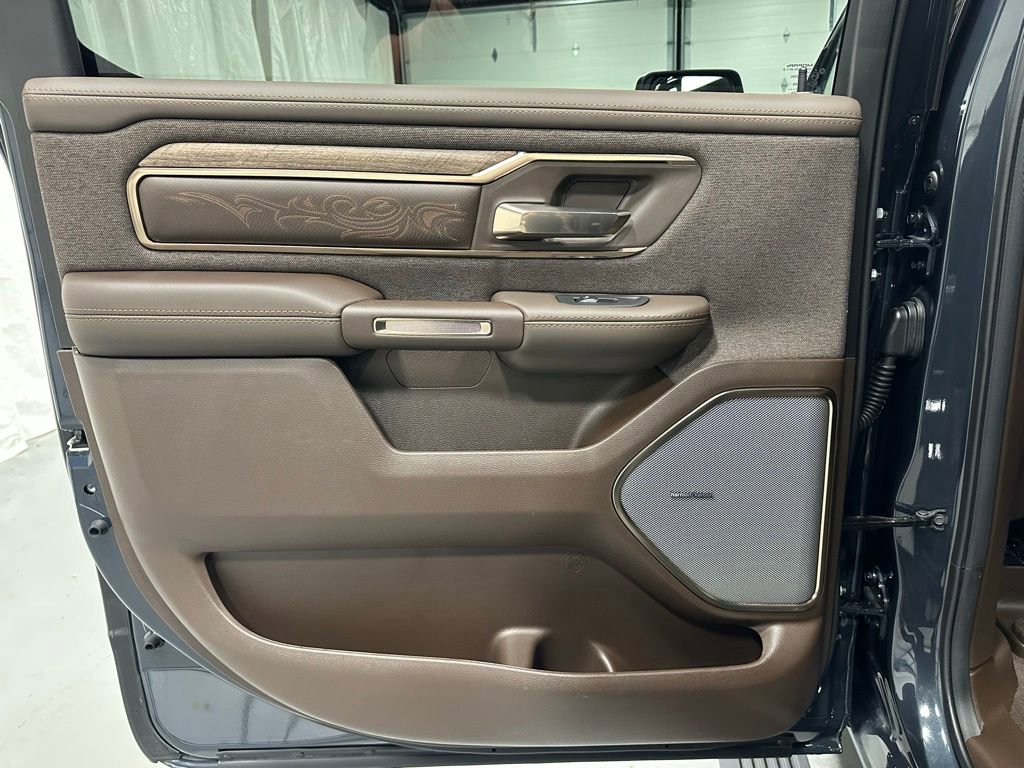 Used 2026 RAM 1500 Limited AWD/4WD image 40