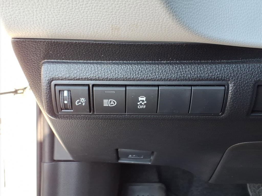 Certified 2024 Toyota Corolla SE image 16