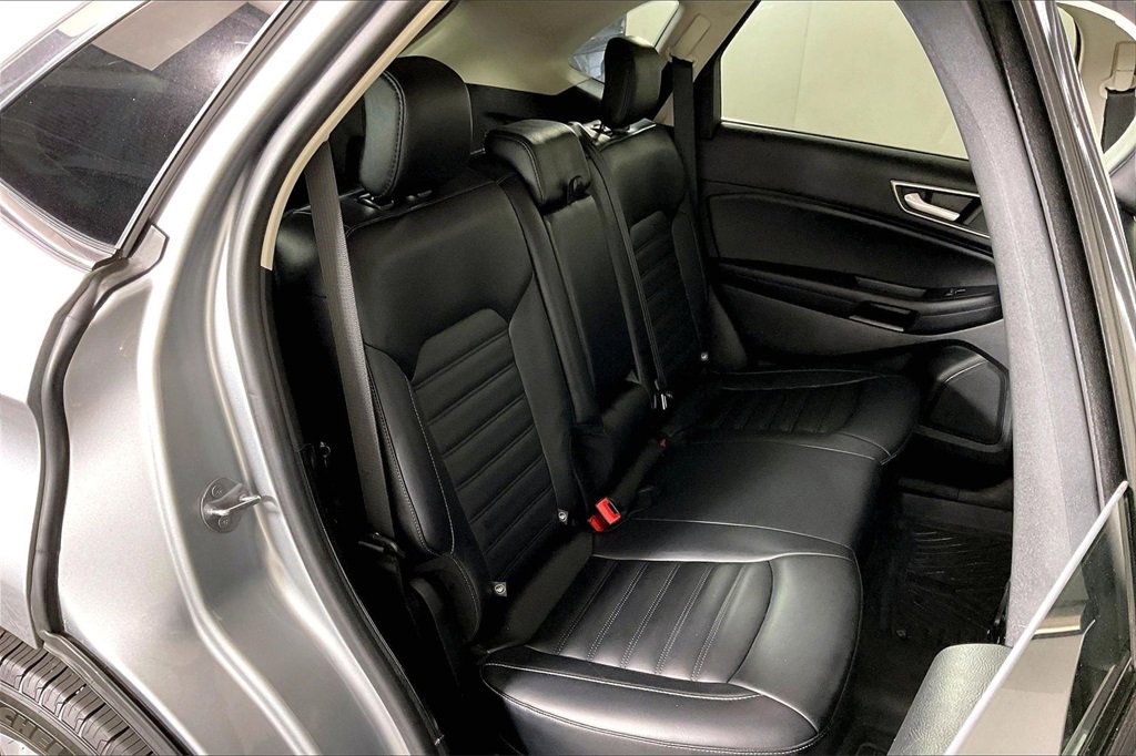 Used 2024 Ford Edge SEL w/ Convenience Package image 26