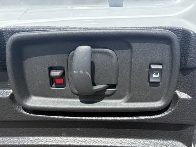 Used 2024 Chevrolet Express 2500 w/ Driver Convenience Package RWD image 6