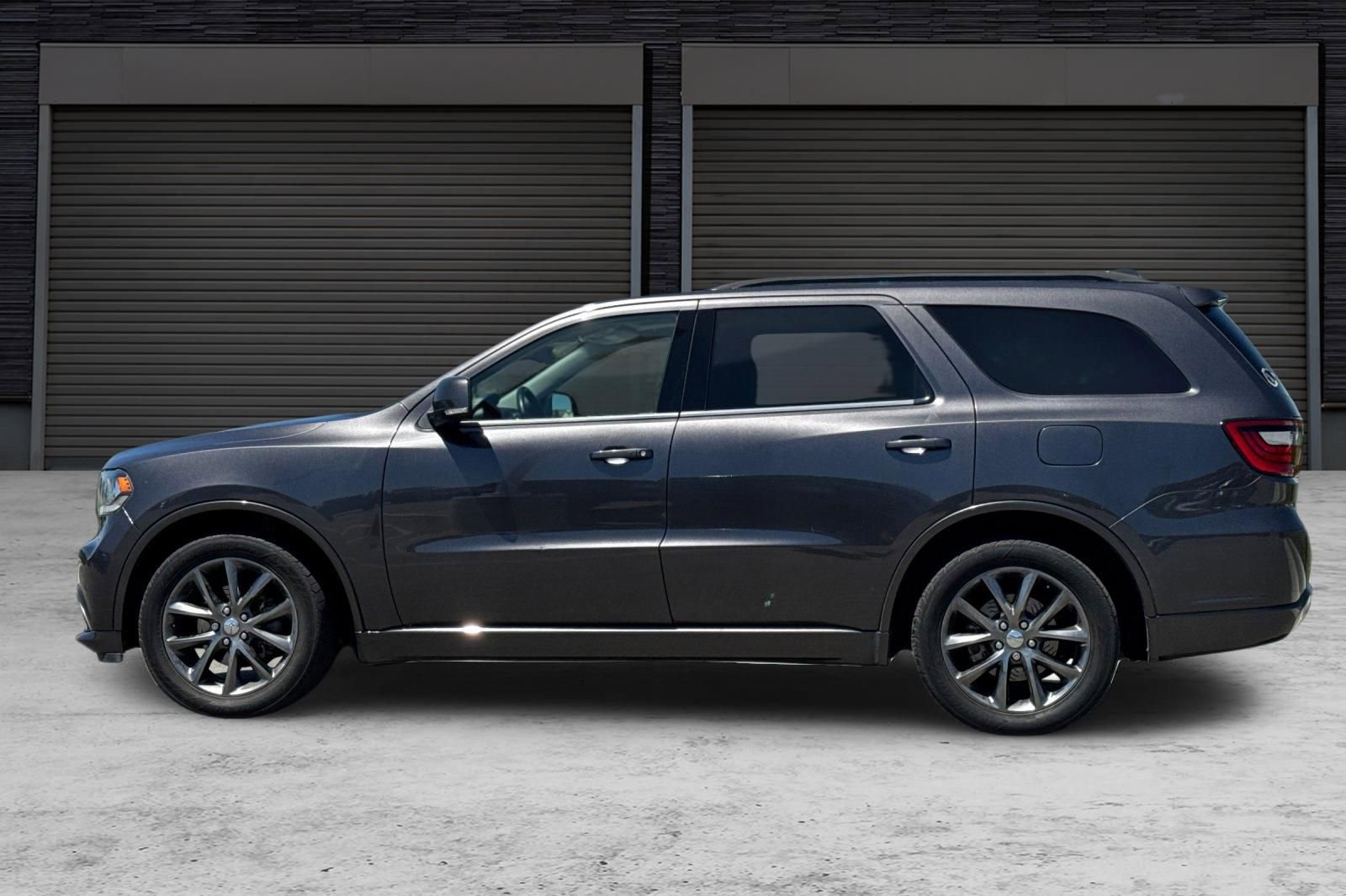 Used 2017 Dodge Durango GT w/ Premium Group RWD image 7