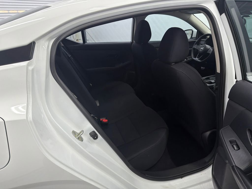 Used 2024 Nissan Sentra S image 16