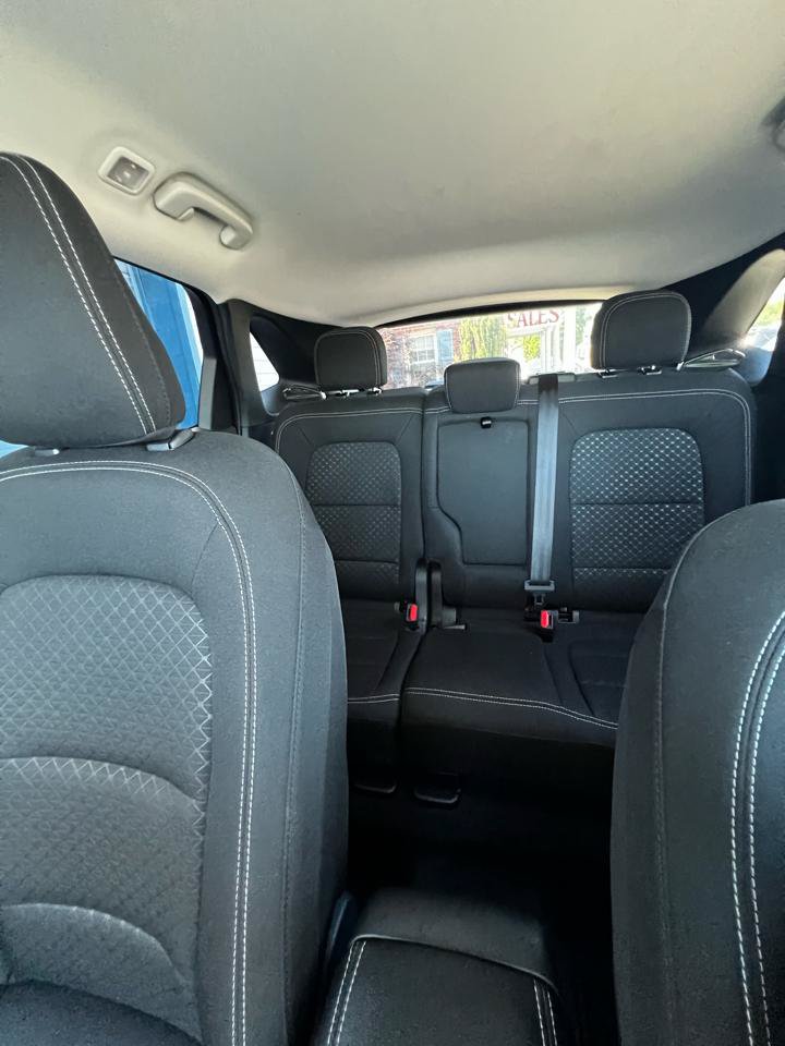 Used 2025 Ford Escape Active AWD/4WD image 28