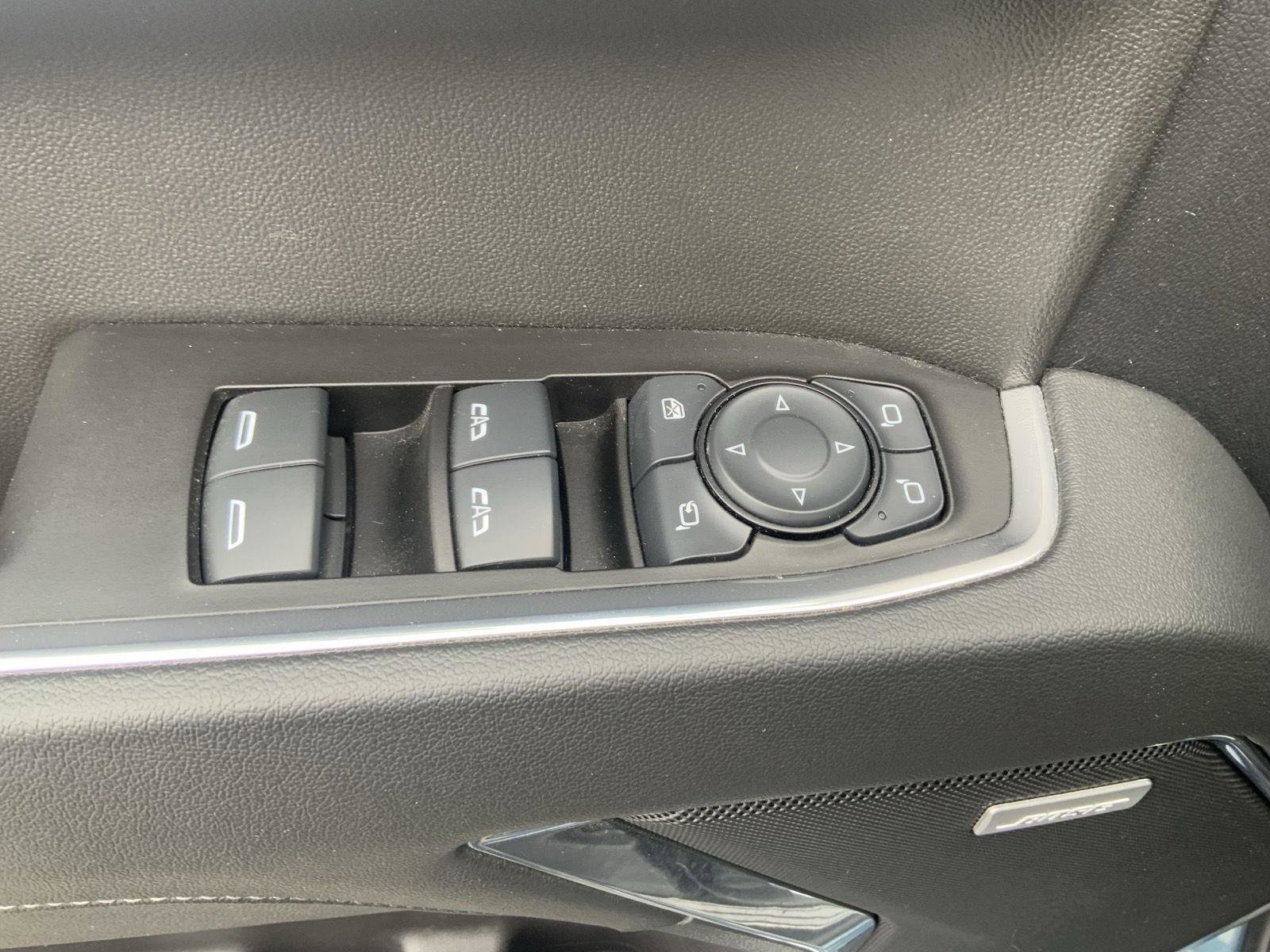 Used 2024 Chevrolet Silverado 1500 LTZ w/ LTZ Premium Package image 26