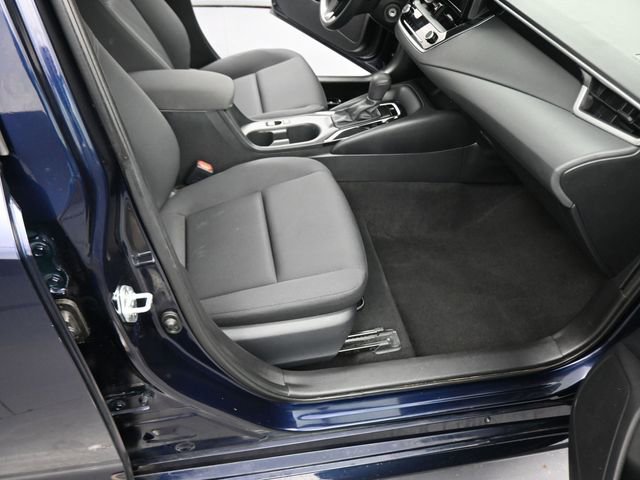 Used 2024 Toyota Corolla LE FWD image 28
