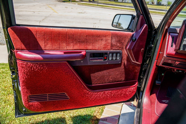 Used 1990 Chevrolet Silverado 1500 454 SS image 28