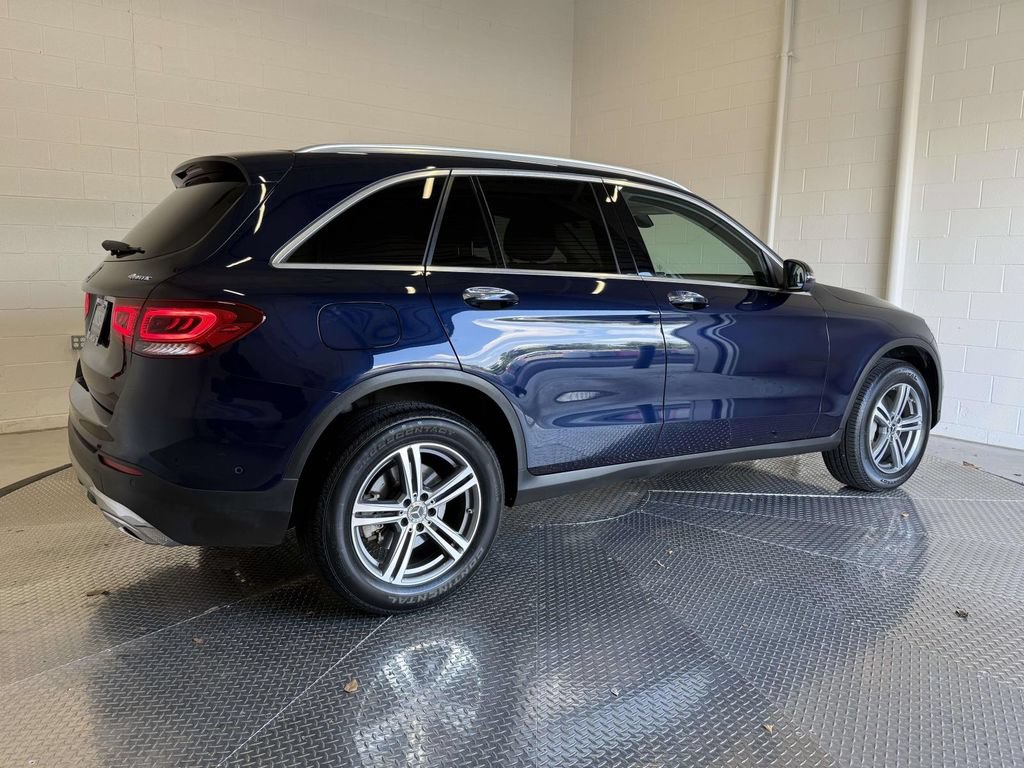 Used 2021 Mercedes-Benz GLC 300 4MATIC image 10