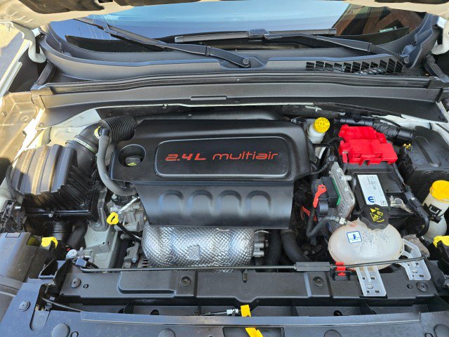 Used 2020 Jeep Renegade Latitude image 38