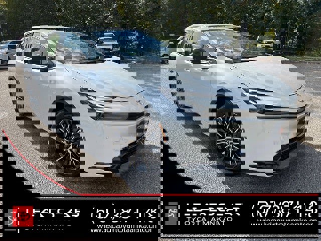New 2026 Toyota Prius XLE image 1