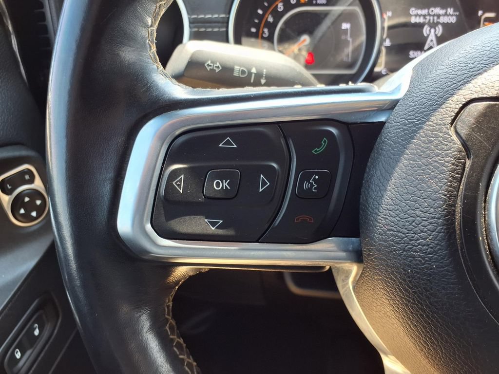 Used 2020 Jeep Gladiator Overland w/ LED Lighting Group AWD/4WD image 15
