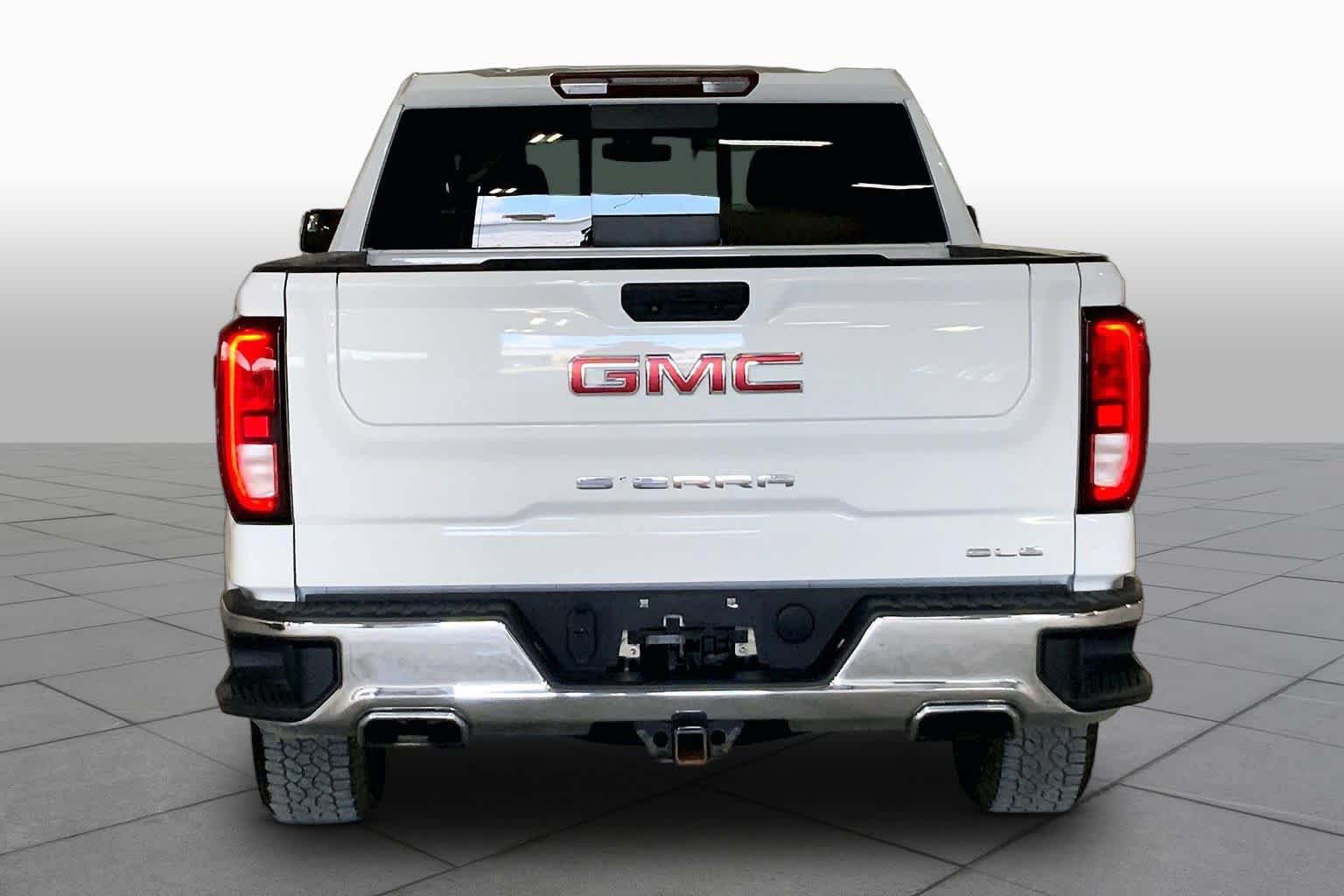 Used 2021 GMC Sierra 1500 SLE w/ X31 Off-Road Package AWD/4WD image 5