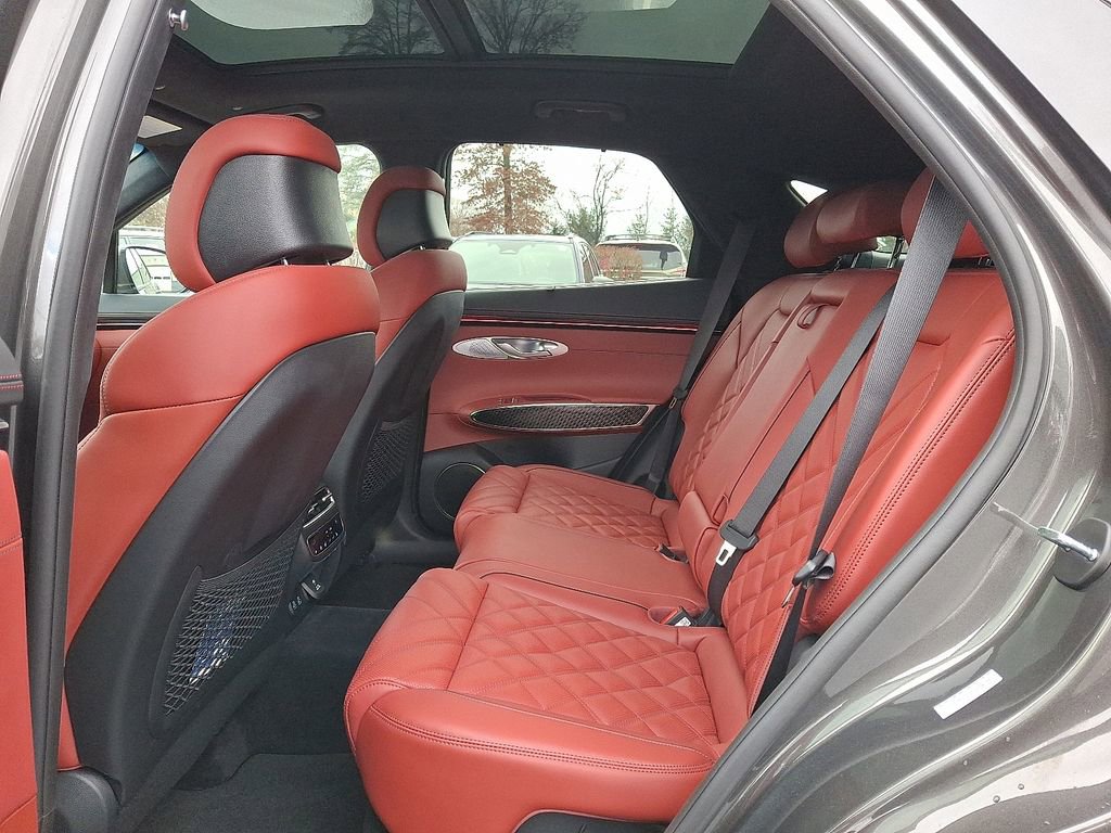 Used 2026 Genesis GV70 3.5T Sport Prestige image 9