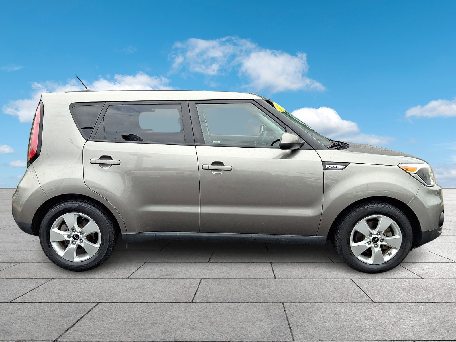 Used 2018 Kia Soul image 7