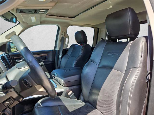 Used 2016 RAM 1500 Laramie w/ Convenience Group AWD/4WD image 16