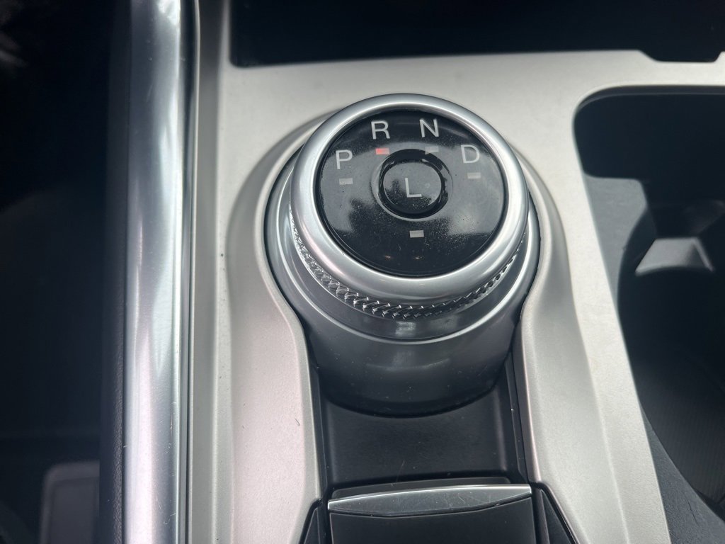 Used 2022 Ford Explorer Limited w/ Equipment Group 301A image 21